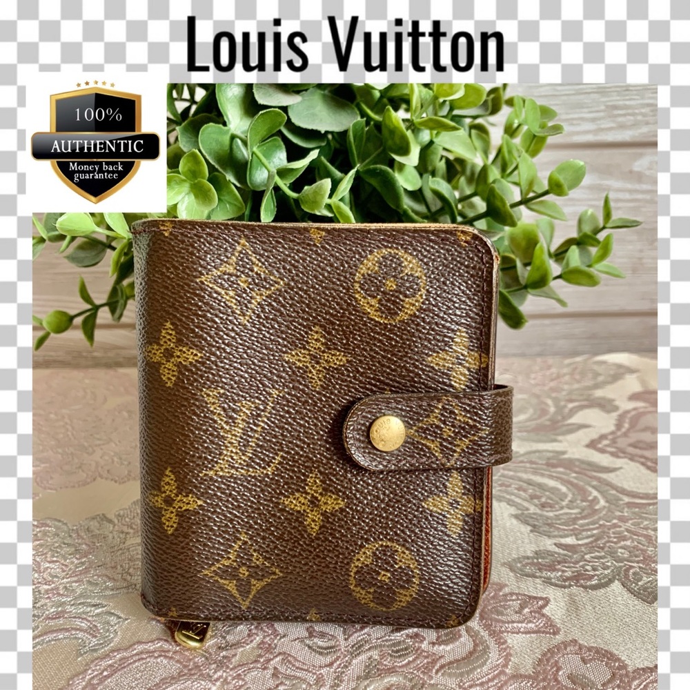 Louis Vuitton wallet compact zip monogram